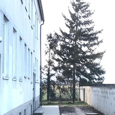 Lg Living Apartment Stockerau Luaran gambar