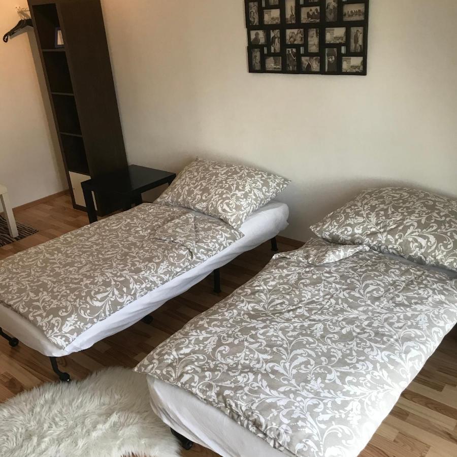 Lg Living Apartment Stockerau Luaran gambar