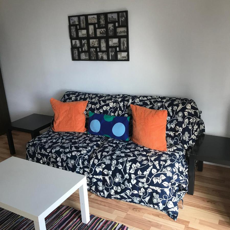 Lg Living Apartment Stockerau Luaran gambar